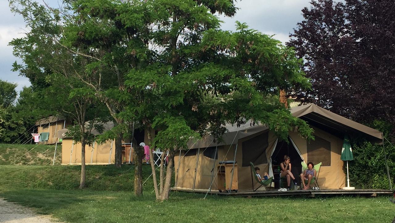 Camping Forcalquier Les Routes De Provence Hotel Esterno foto