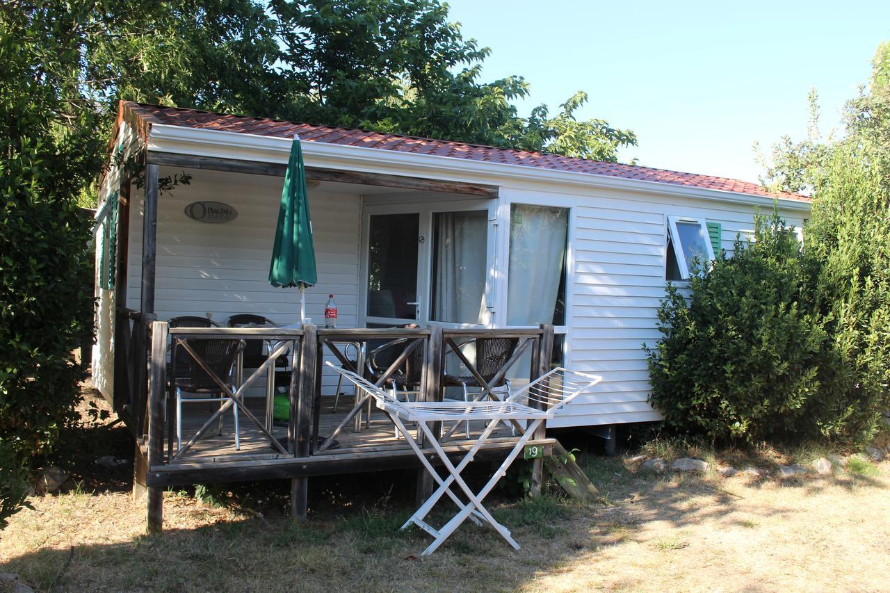 Camping Forcalquier Les Routes De Provence Hotel Esterno foto