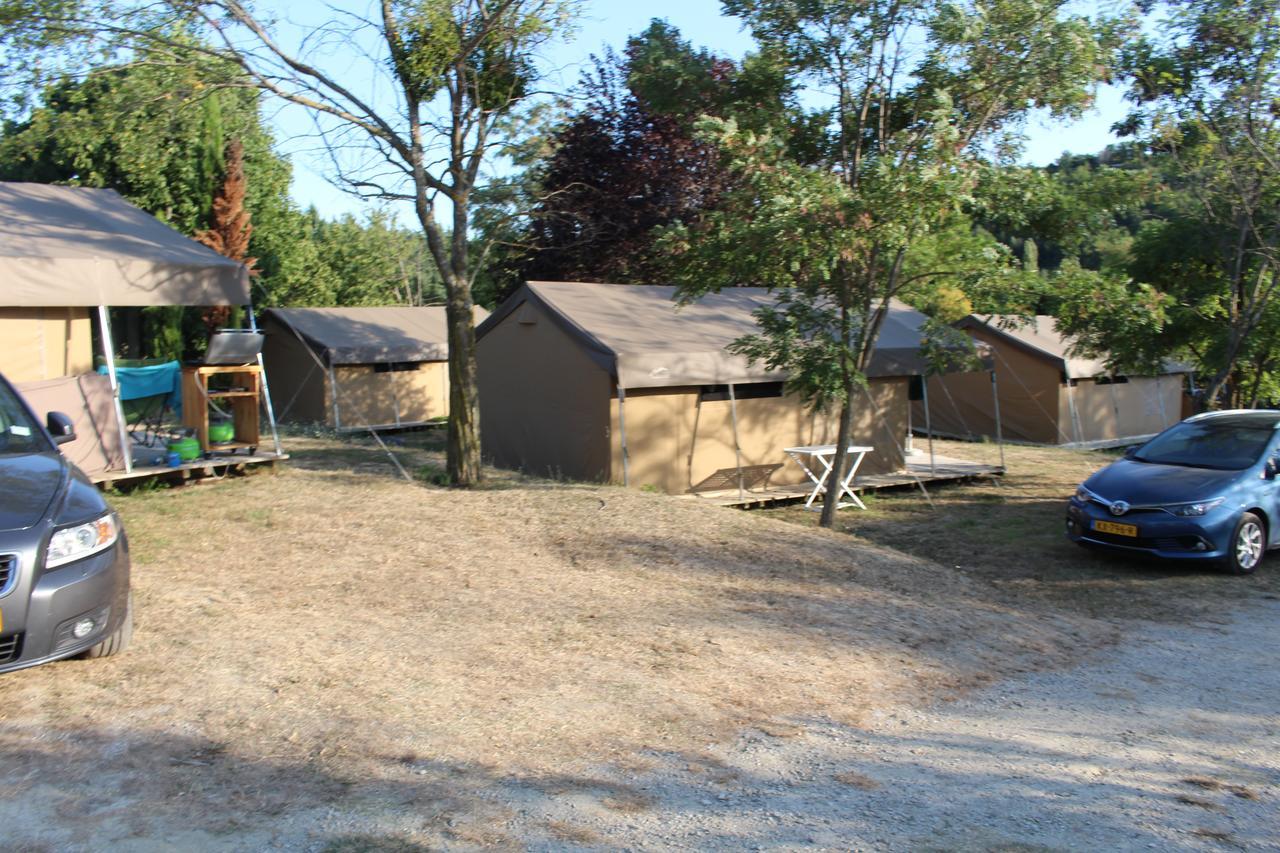 Camping Forcalquier Les Routes De Provence Hotel Esterno foto